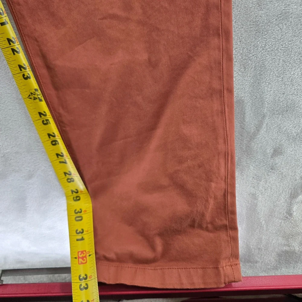 Octobre-Editions measurements please